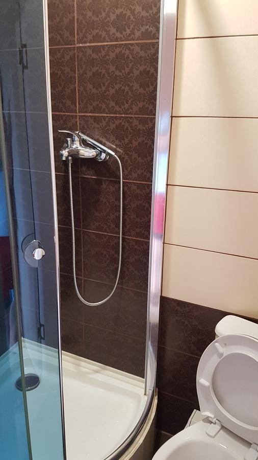 Glamour Hotel Luhyny エクステリア 写真